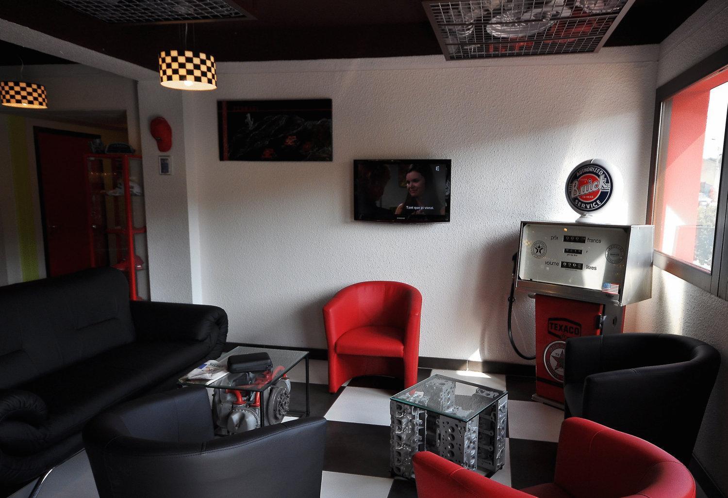 Enzo Hotels Pont-A-Mousson By Kyriad Direct Quarto foto